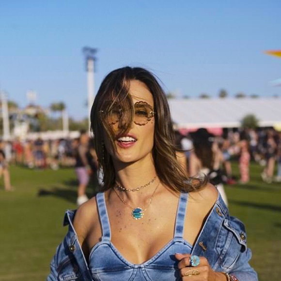 Chloe Sunglasses, New - Picture 2 of 7